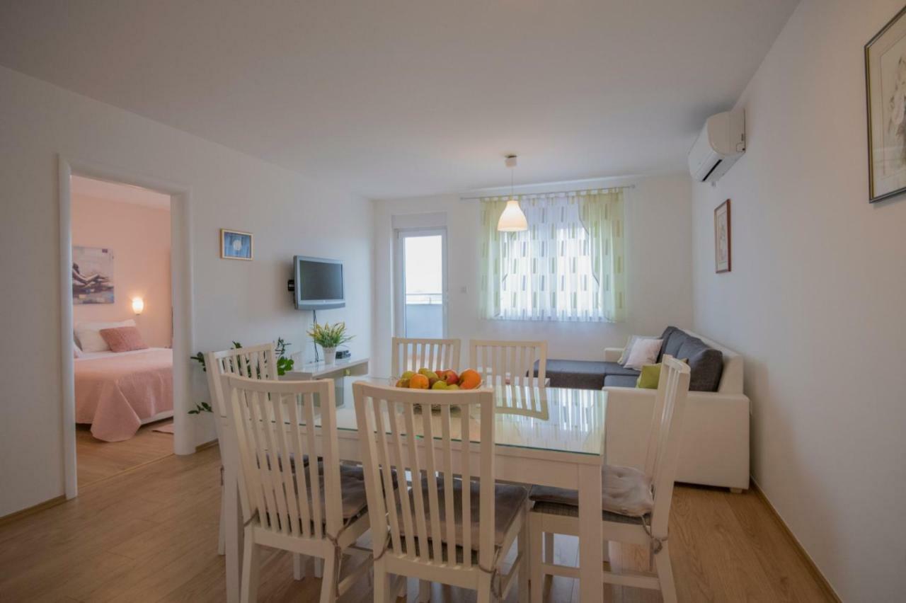 Apartment Petra Imotski Bagian luar foto