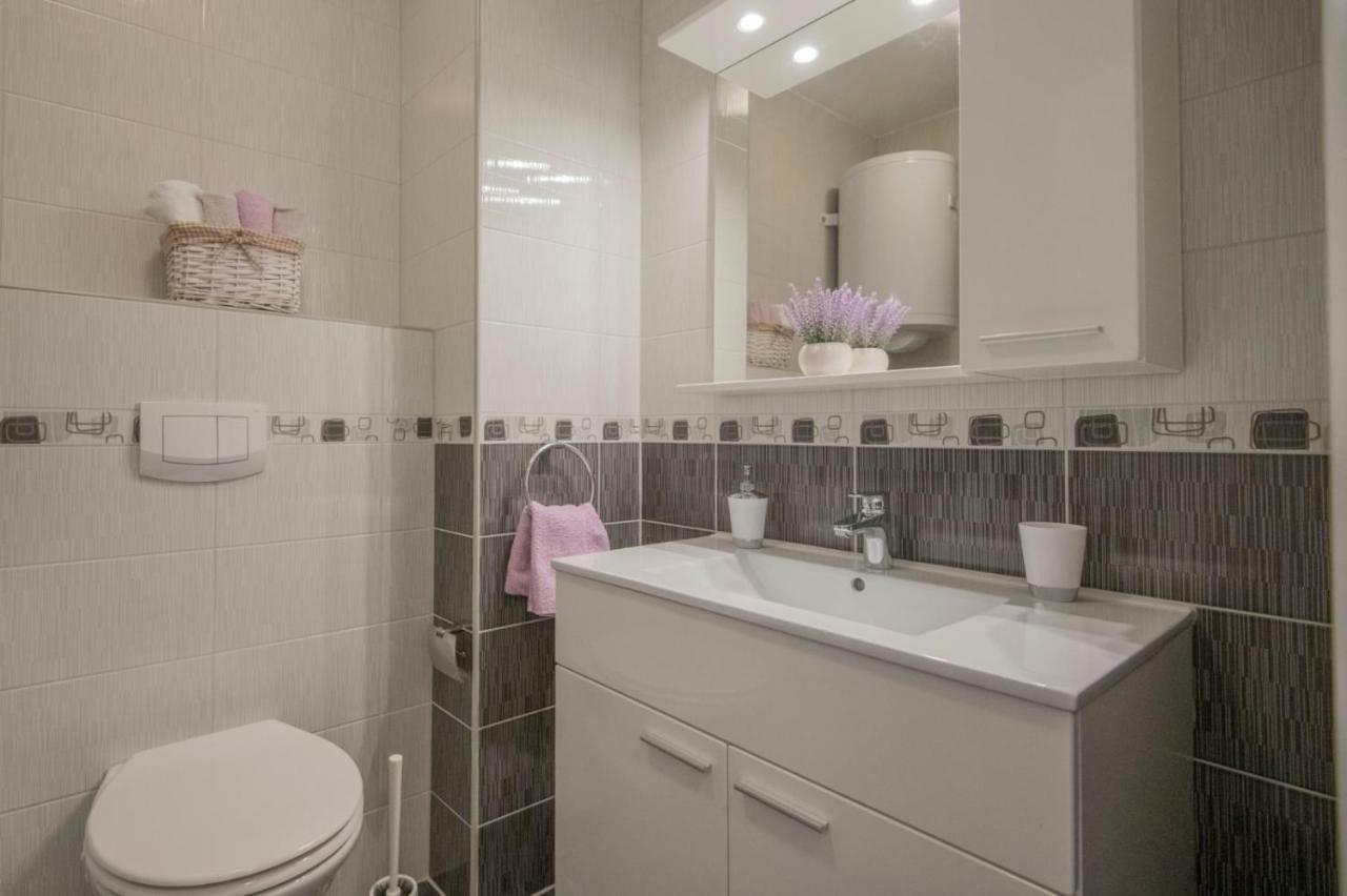 Apartment Petra Imotski Bagian luar foto